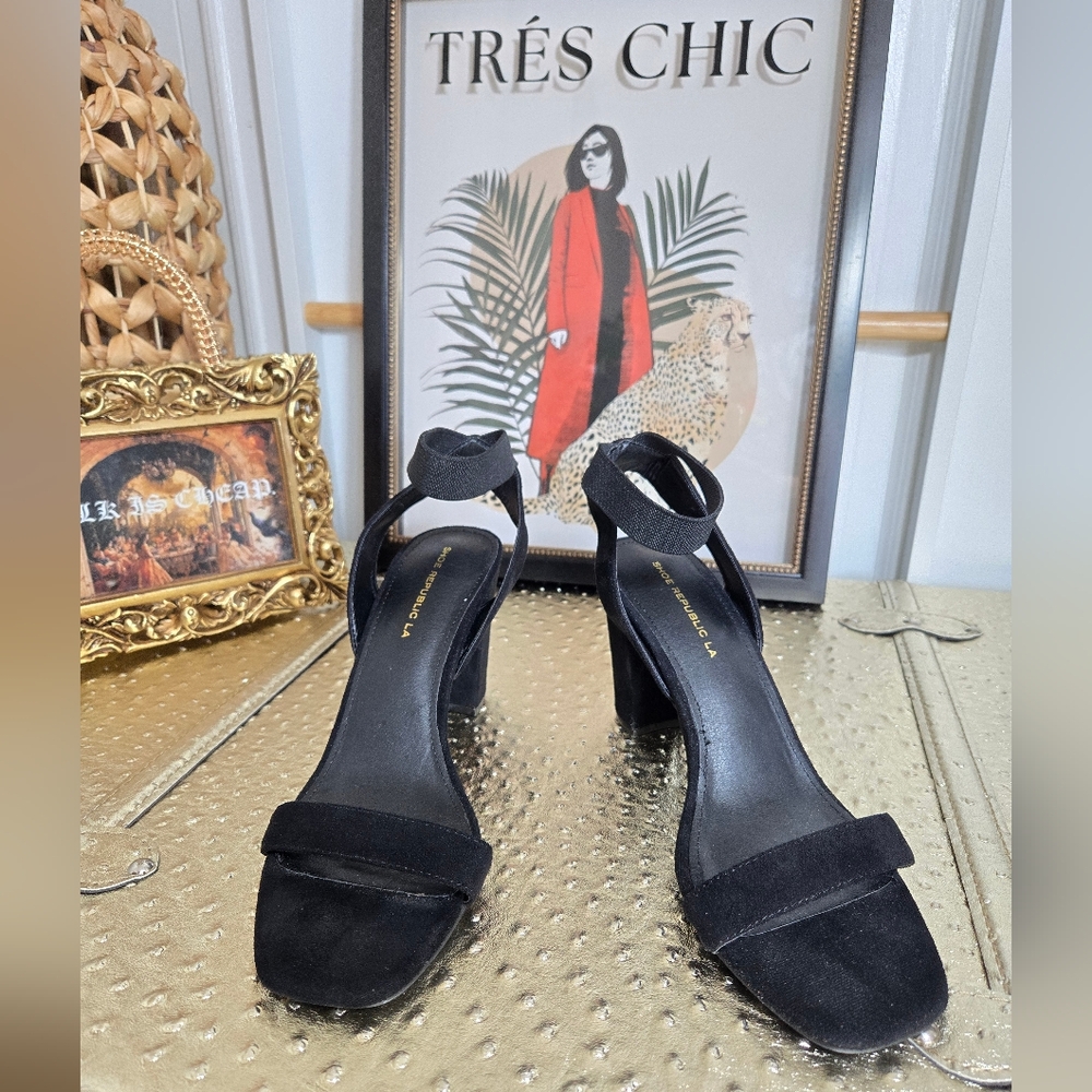 CHIC BLACK SUEDE HEELED SANDALS 🖤